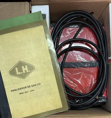 Analizador de gases CO L.H. 5071-5052