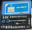 Juego de tubos de 40 piezas (Socket Wrench Set)