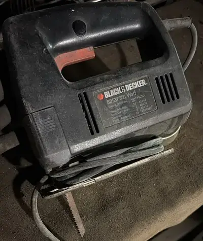 Sierra caladora Black & Decker BD537 de 500 W